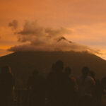 Volcan dans les nuages - Antigua Guatemala
